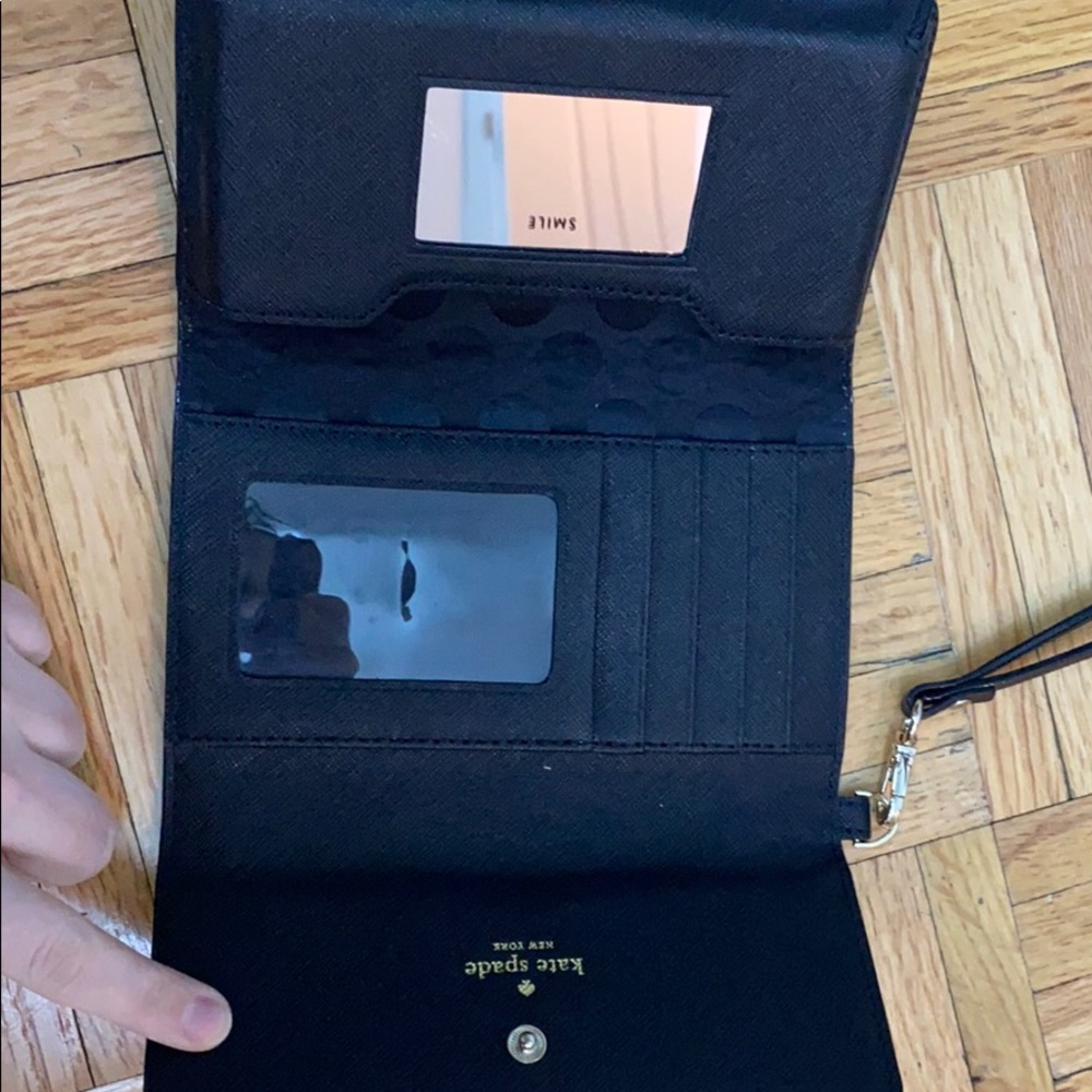 Kate Spade Cedar Street Phone Wallet/Wristlet - Picture 5 of 9